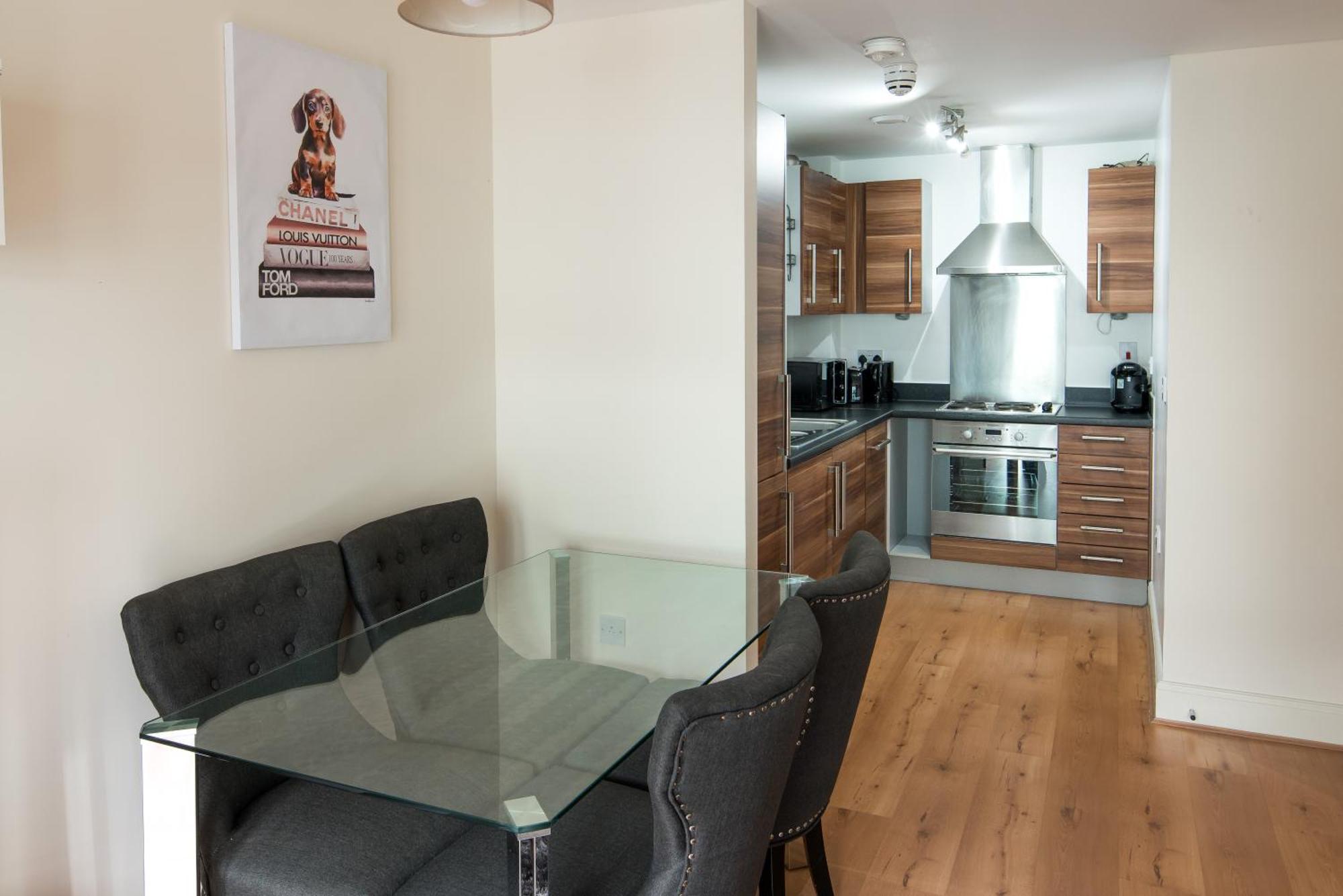 Stylish Apartment Near Central London Exterior photo