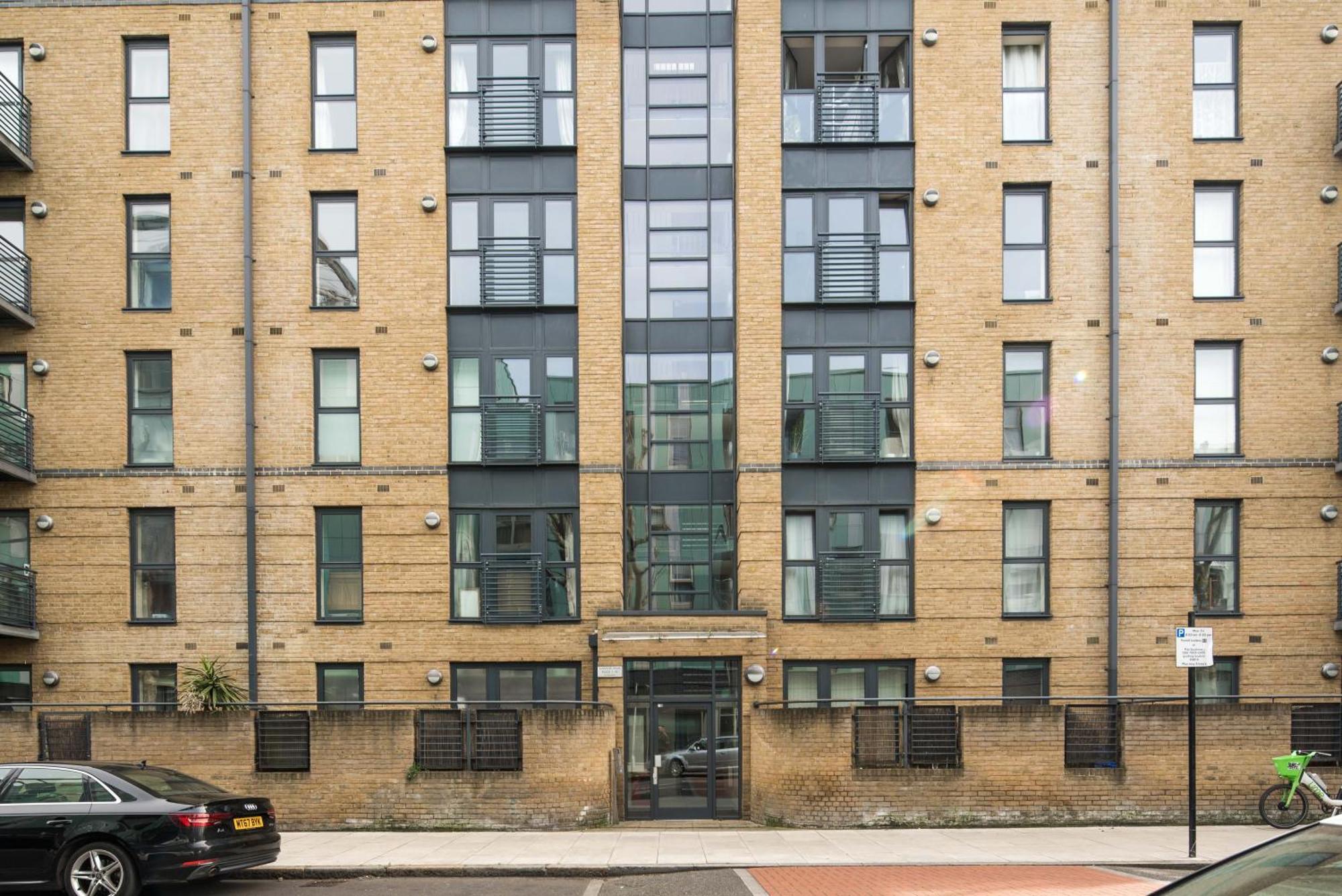 Stylish Apartment Near Central London Exterior photo